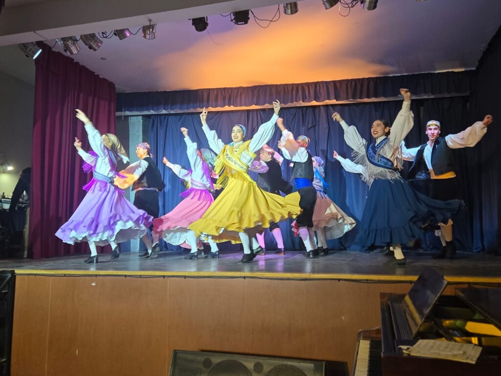 Danza con Meigas y Bruxos